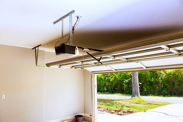 Top rated local Garage Door Roller Replacement specialists in Biscayne Park, FL